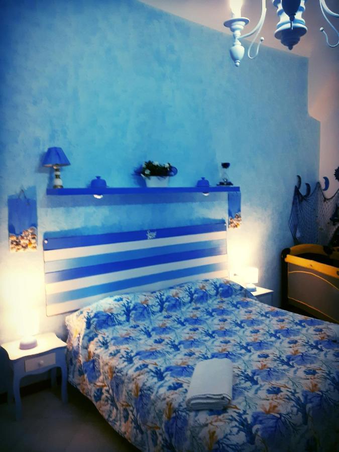 La Maison Des Caprices_ La Spezia _Stazione_5Terre Luaran gambar